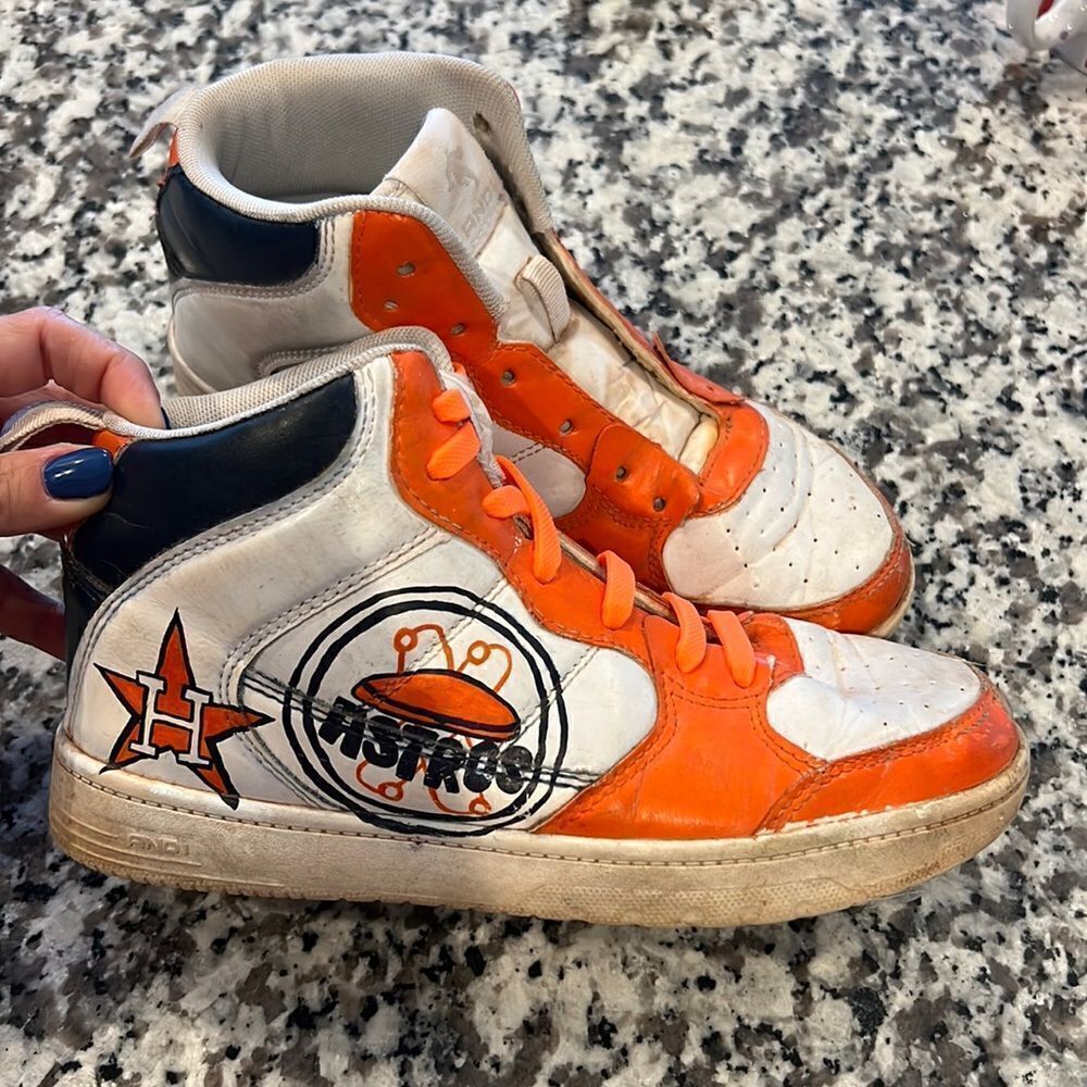 AND1 - ASTROS Shoes